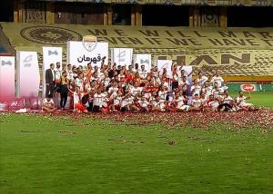 رضایت بازیکنان فولاد از جشن قهرمانی فینال جام حذفی