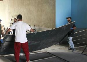 آماده سازی سکوی قهرمانی تراکتور در ورزشگاه غدیر اهواز 